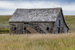 D8505392-Abandoned-Barn-Charples-Alberta